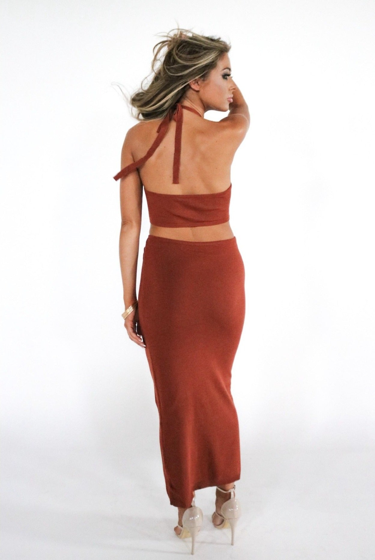 Knotted Cutout Midi Dress in Cinnamon Brown. Knot Dress. The Color Code Collection. Scarlette The Label, an online fashion boutique for women. 